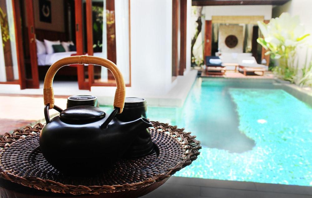 Regali Villa Canggu Buitenkant foto