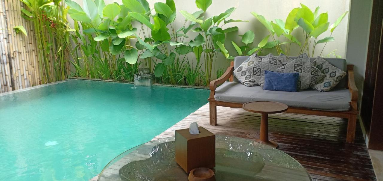 Regali Villa Canggu Buitenkant foto