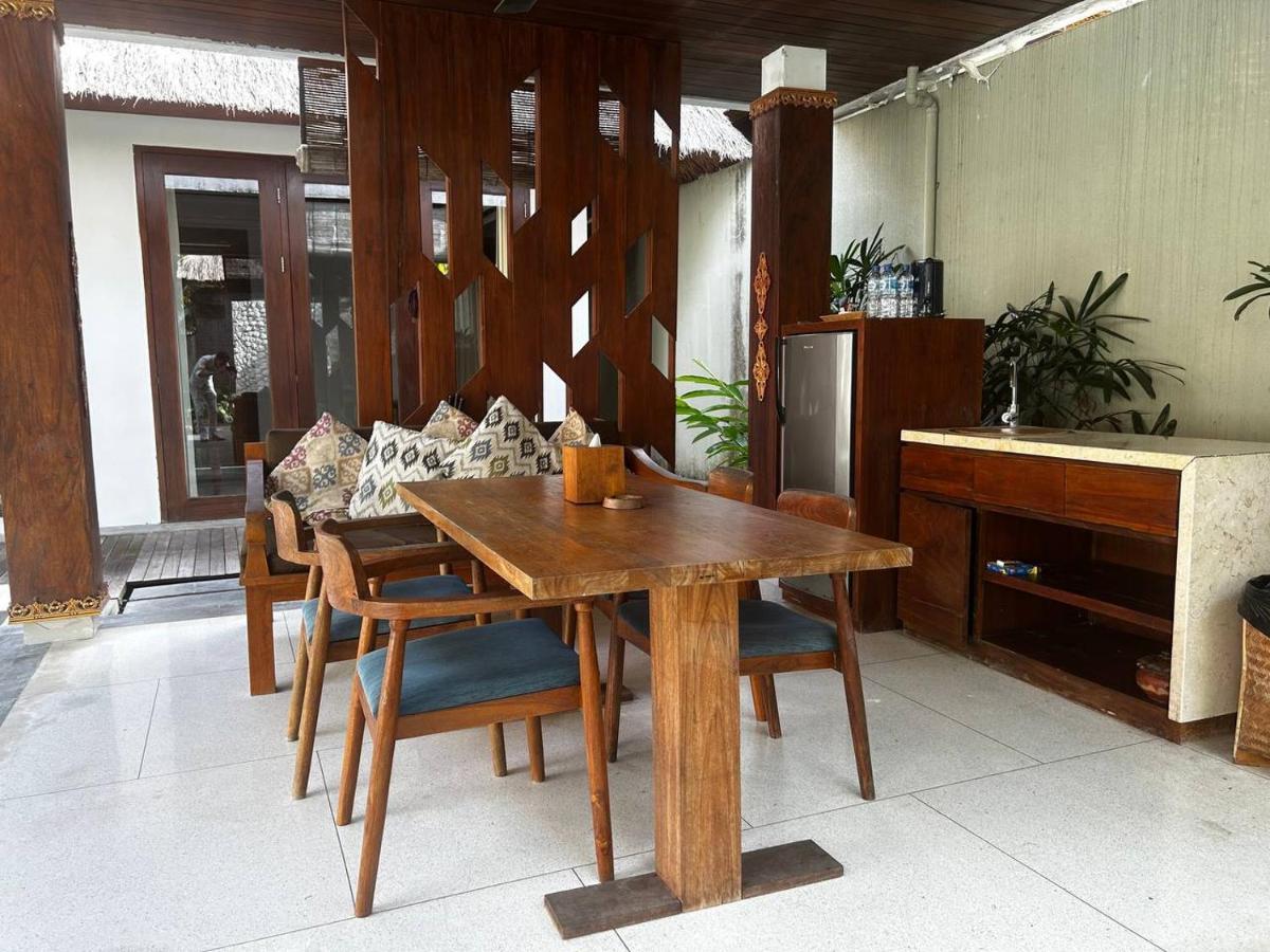 Regali Villa Canggu Buitenkant foto