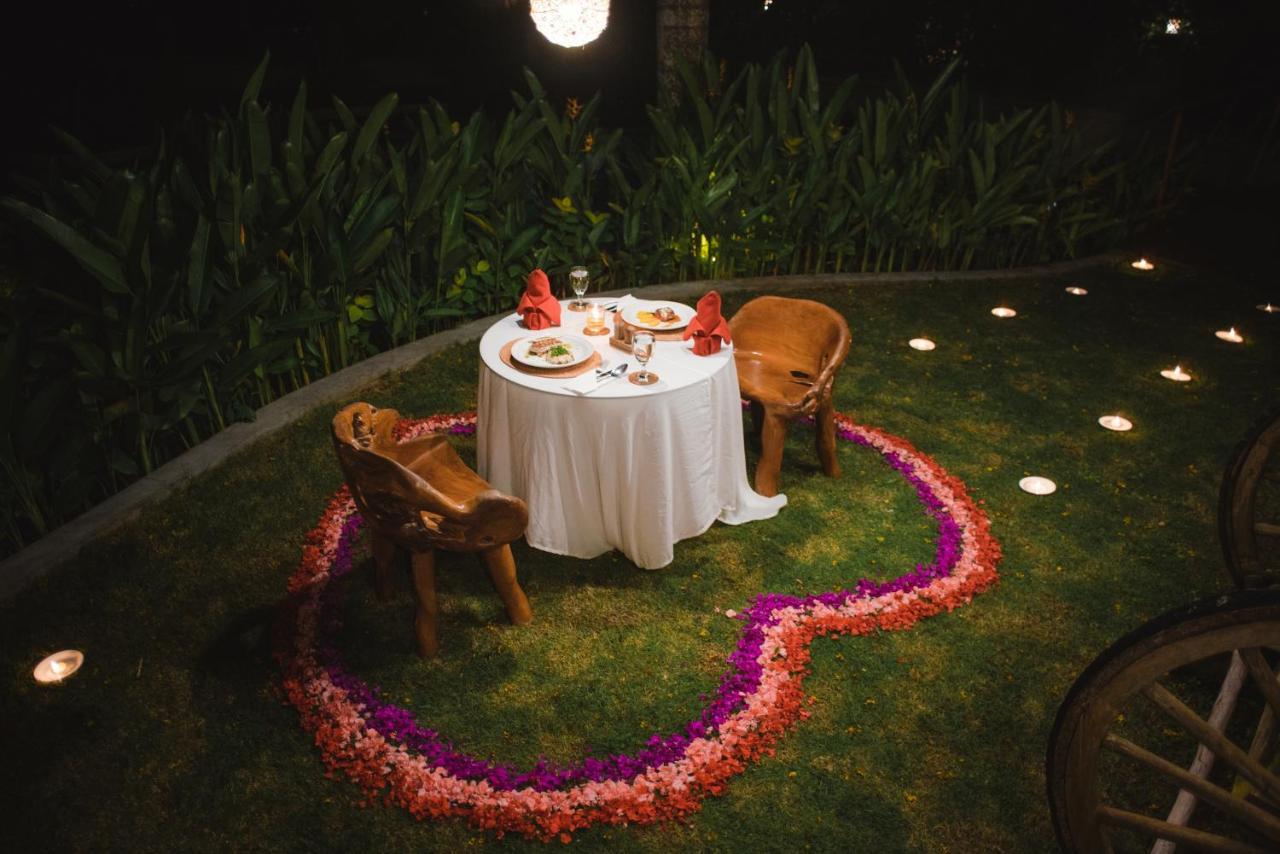 Regali Villa Canggu Buitenkant foto